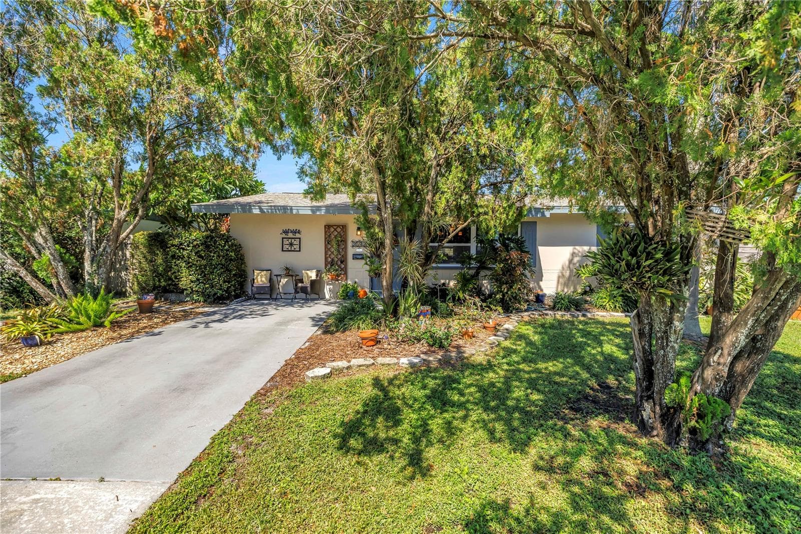 Single Family Residence at 2573 62ND TER N, ST PETERSBURG, photo 52 of 66