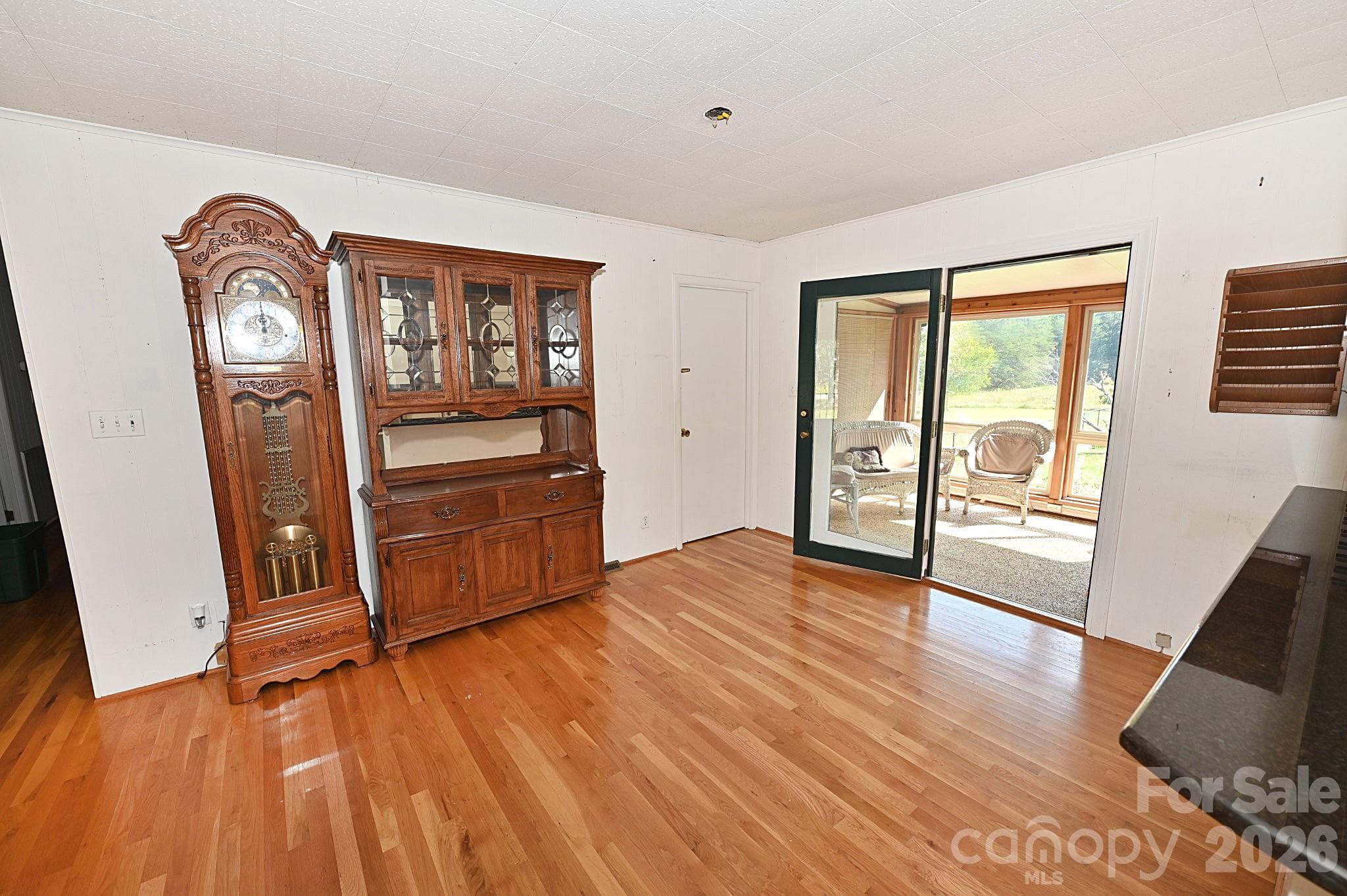 Single Family Residence at 7320 Old Laurel Road, Hickory, photo 9 of 22