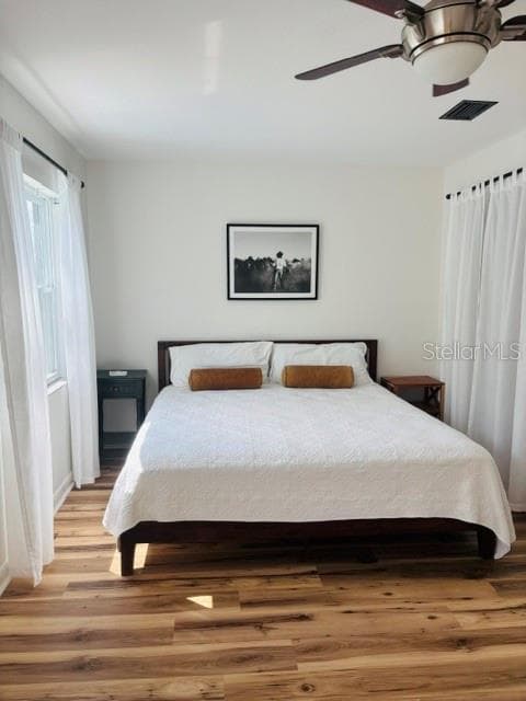 Guest Bedroom with new Luxury Vinyl Flooring - 104 CHESAPEAKE AVE #C6, TAMPA