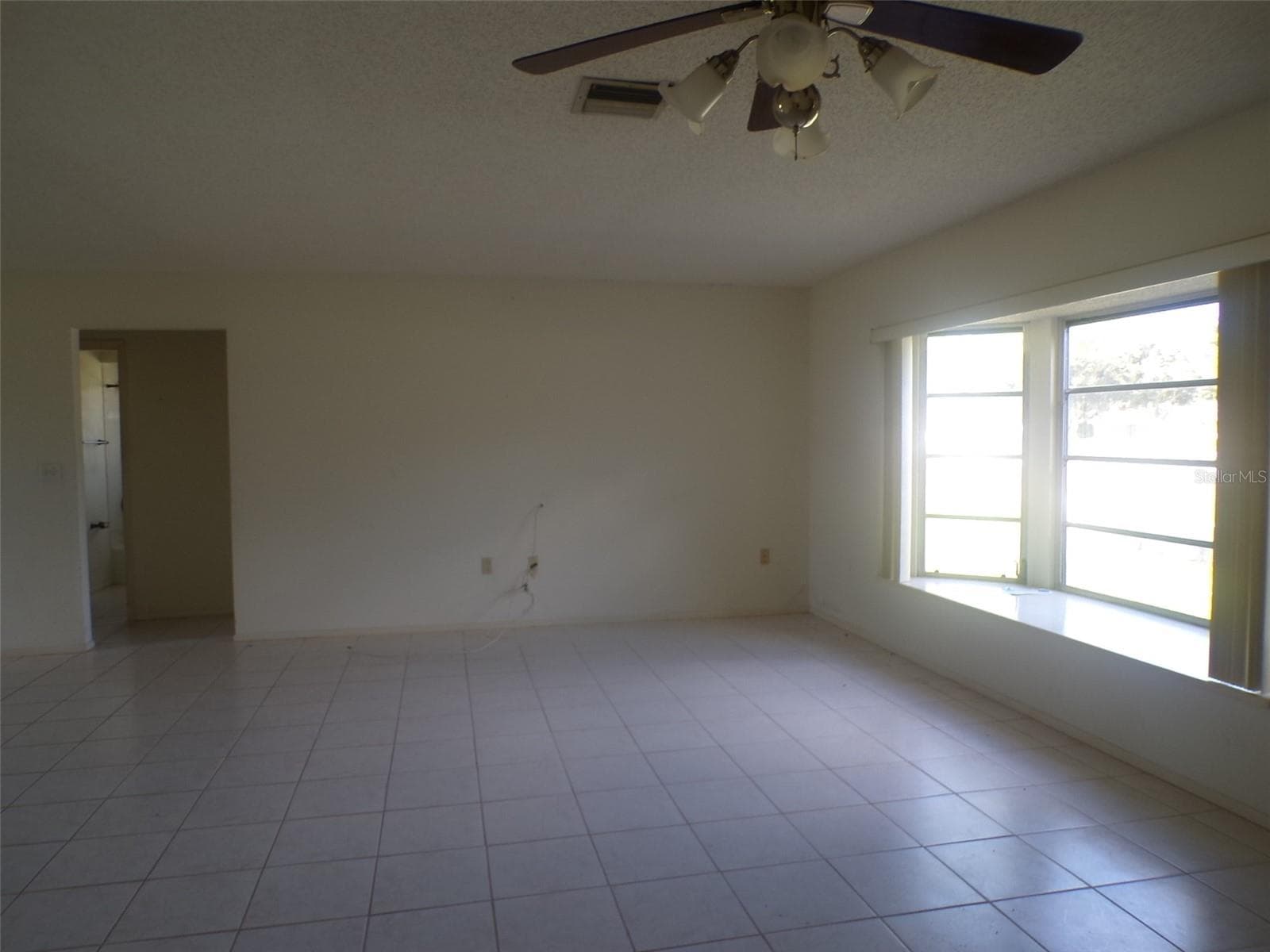 Single Family Residence at 2490 ENGLEWOOD RD, ENGLEWOOD, photo 12 of 24