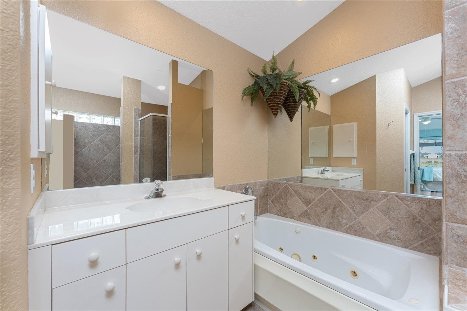 Single Family Residence at 12 SPORTSMAN TER, ROTONDA WEST, photo 26 of 68