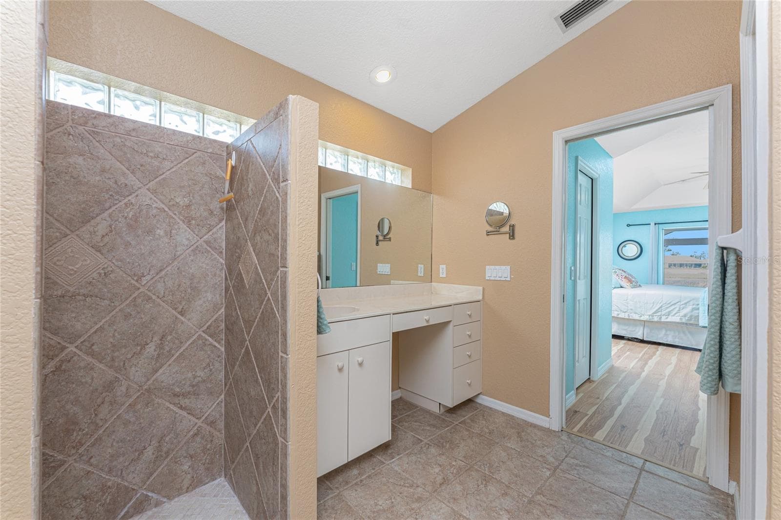 Single Family Residence at 12 SPORTSMAN TER, ROTONDA WEST, photo 27 of 68