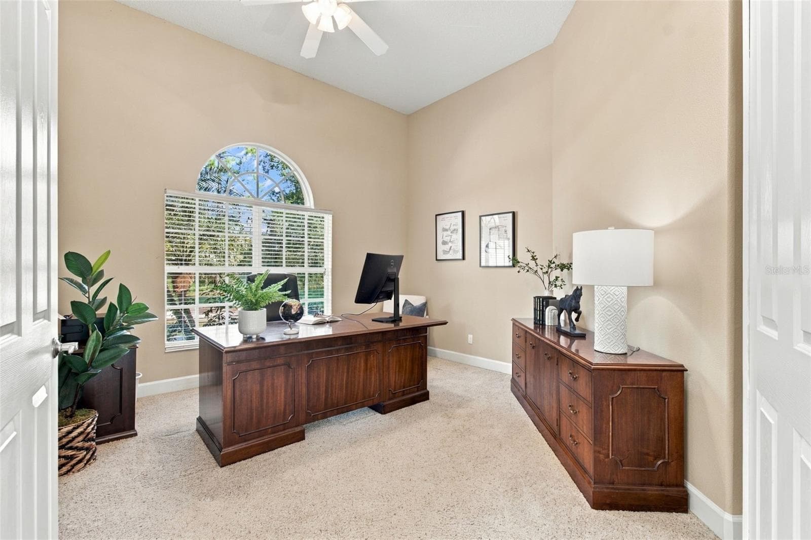 Single Family Residence at 13887 GAVIN RD, DOVER, photo 11 of 96