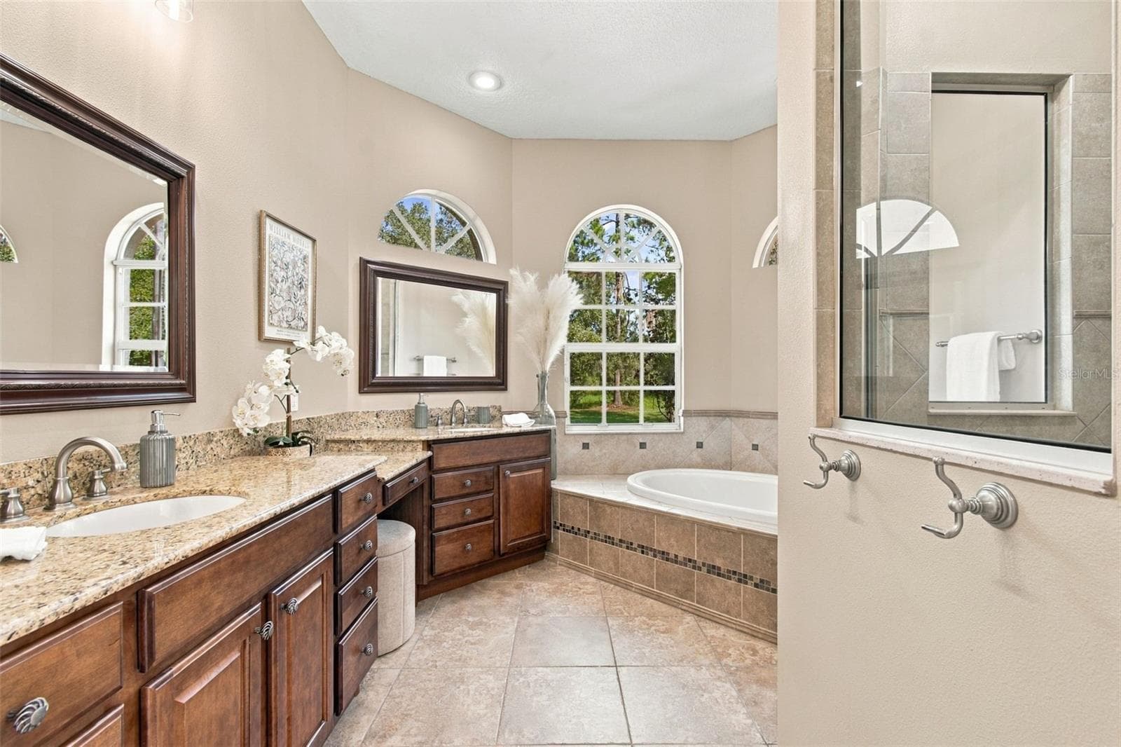 Single Family Residence at 13887 GAVIN RD, DOVER, photo 16 of 96