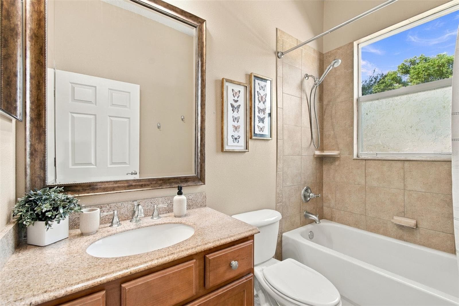 Single Family Residence at 13887 GAVIN RD, DOVER, photo 55 of 96