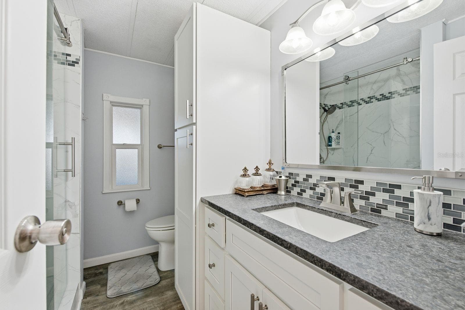 Manufactured Home at 185 LAKE TARPON DR #31, PALM HARBOR, photo 23 of 33
