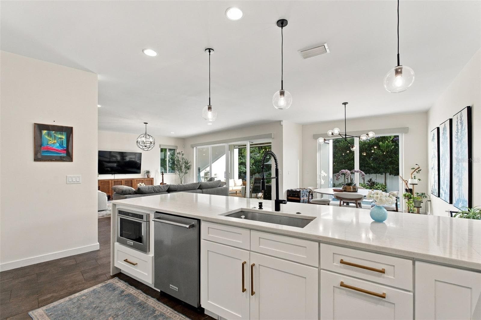 Single Family Residence at 4418 W KENSINGTON AVE, TAMPA, photo 14 of 64