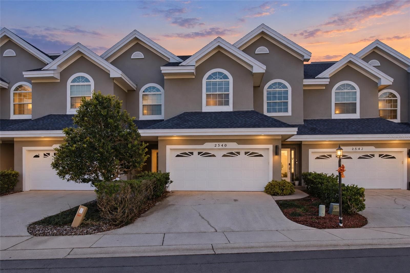 2540 EAGLES CROSSING DR
