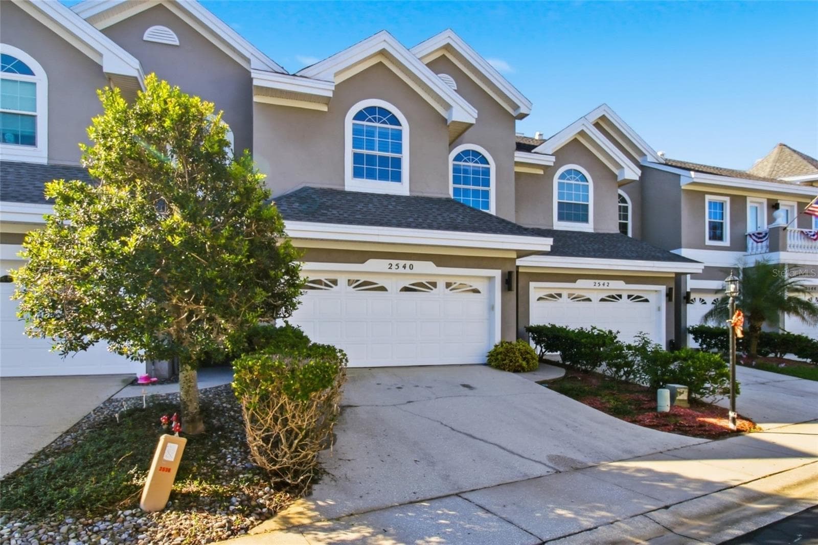 Townhouse at 2540 EAGLES CROSSING DR, CLEARWATER, photo 4 of 54