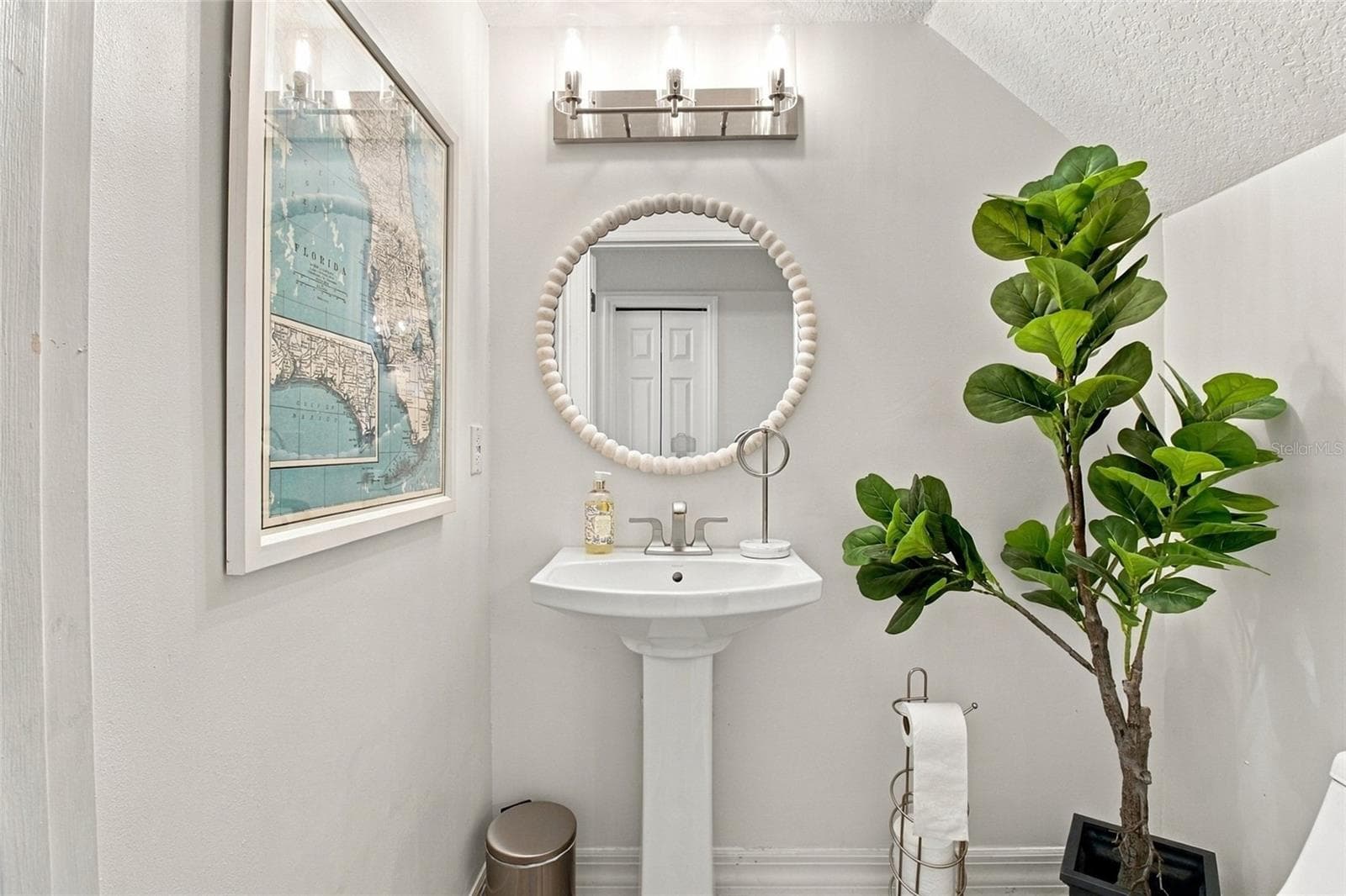 Townhouse at 2540 EAGLES CROSSING DR, CLEARWATER, photo 29 of 54