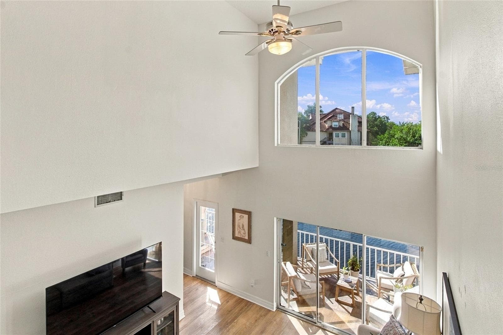 Townhouse at 2540 EAGLES CROSSING DR, CLEARWATER, photo 32 of 54