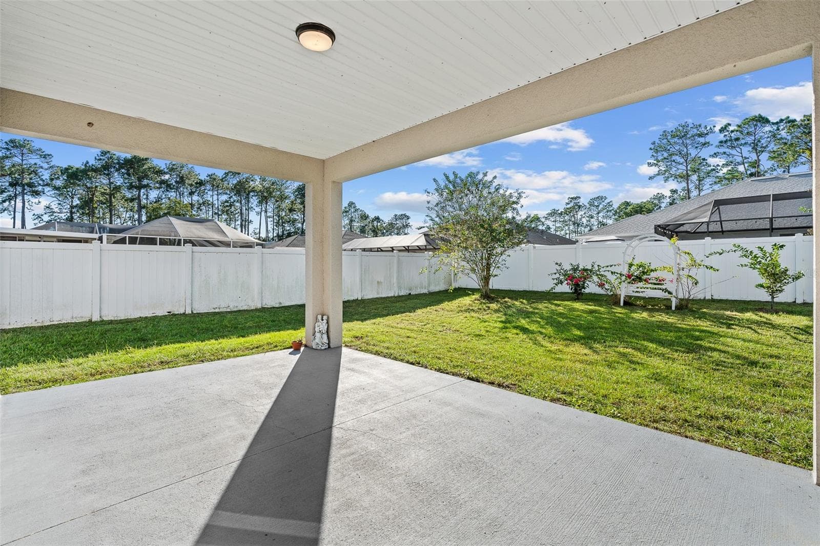 Single Family Residence at 20 EVANSVILLE LN, PALM COAST, photo 34 of 48