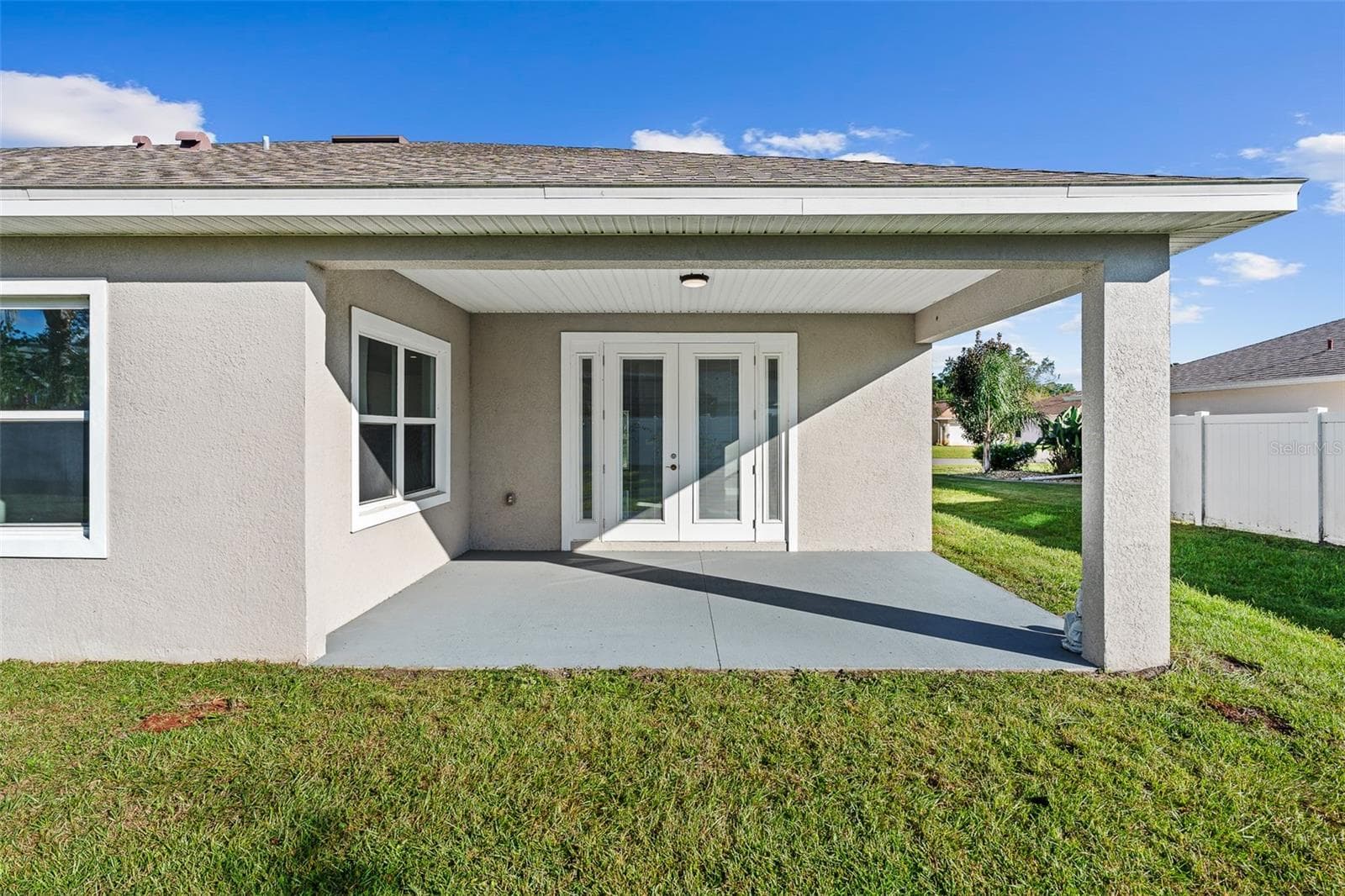 Single Family Residence at 20 EVANSVILLE LN, PALM COAST, photo 35 of 48