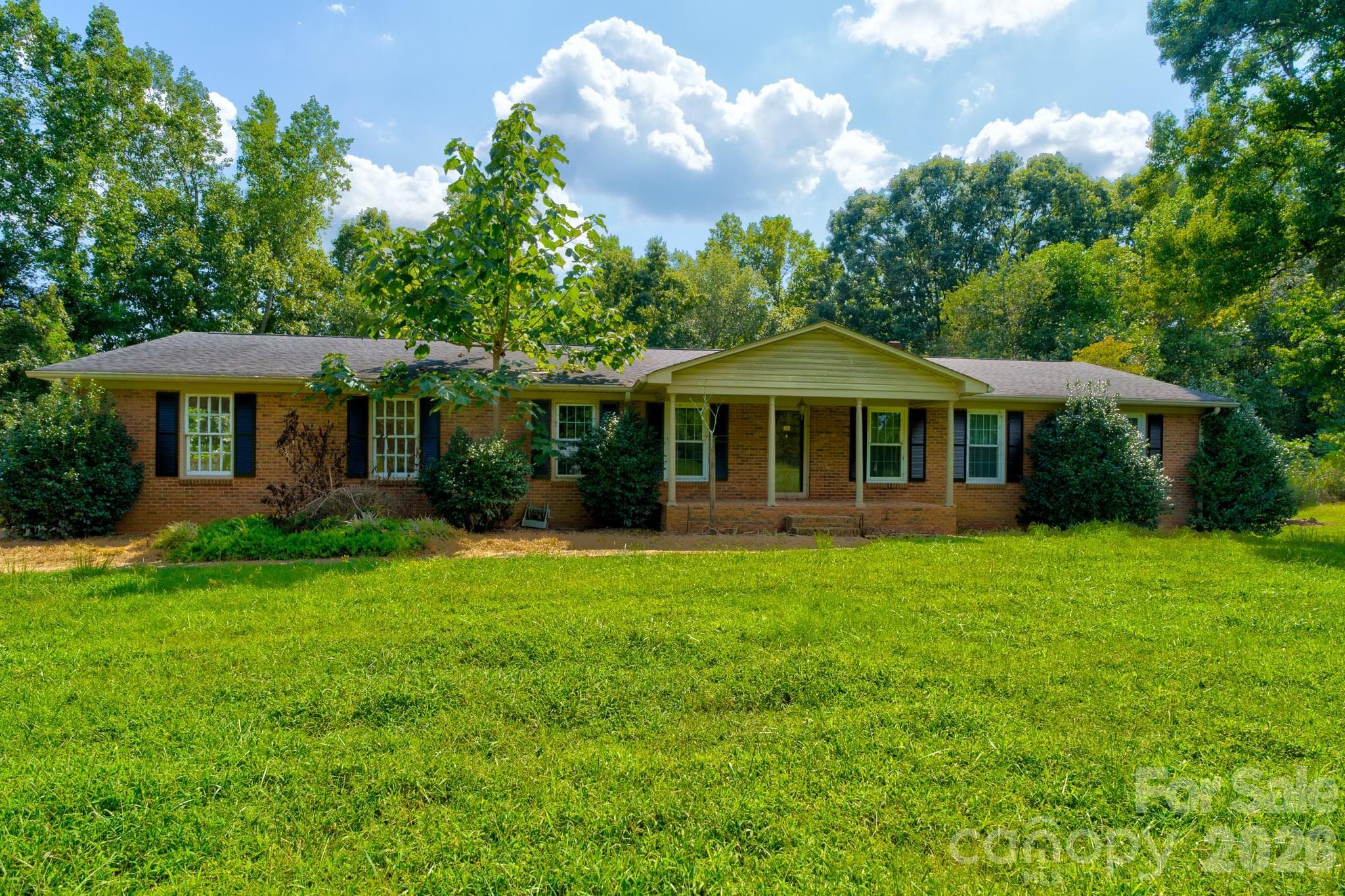 Single Family Residence at 205 Forest Dellinger Road, Bessemer City, photo 3 of 21