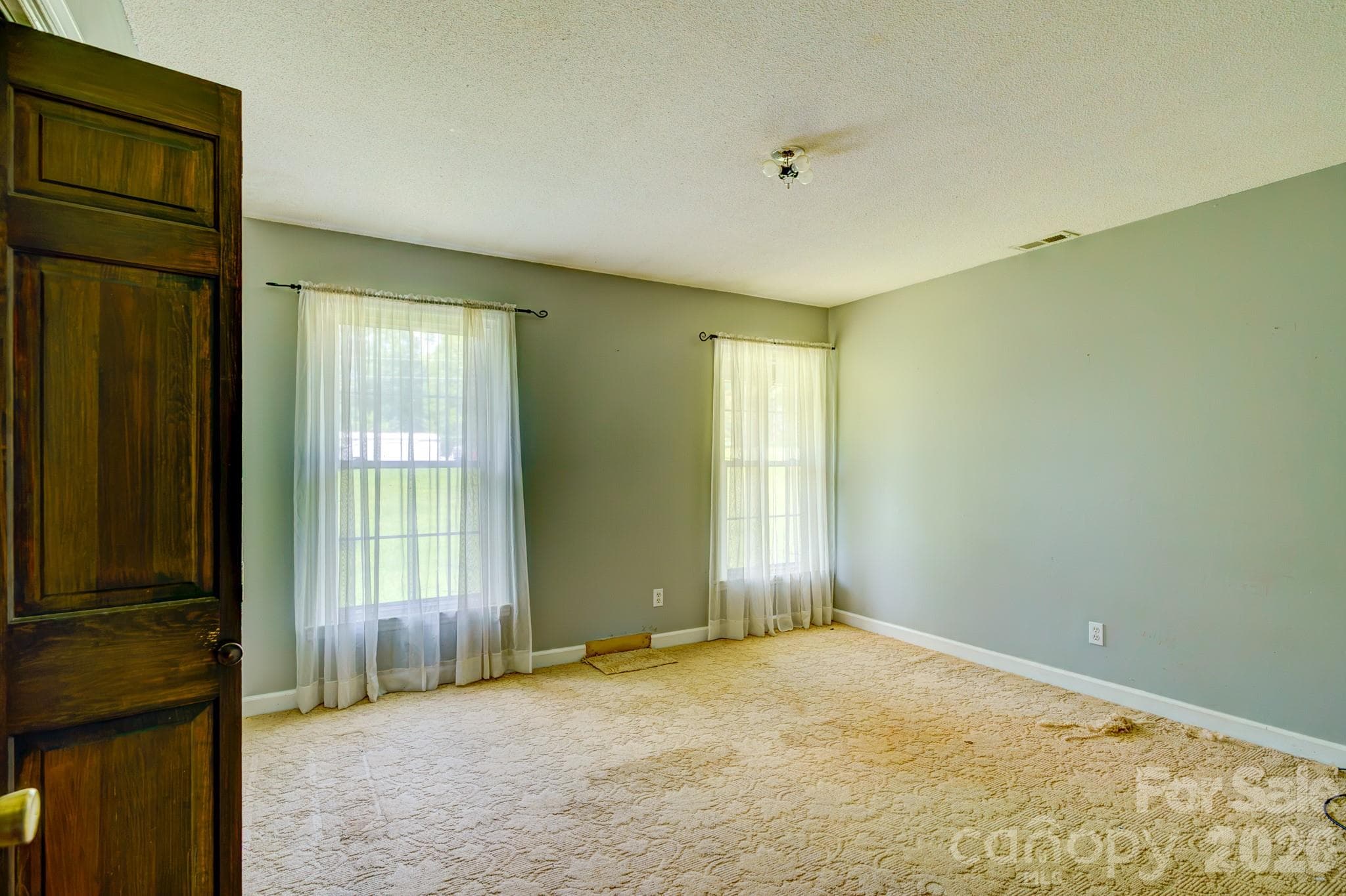 Single Family Residence at 205 Forest Dellinger Road, Bessemer City, photo 6 of 21