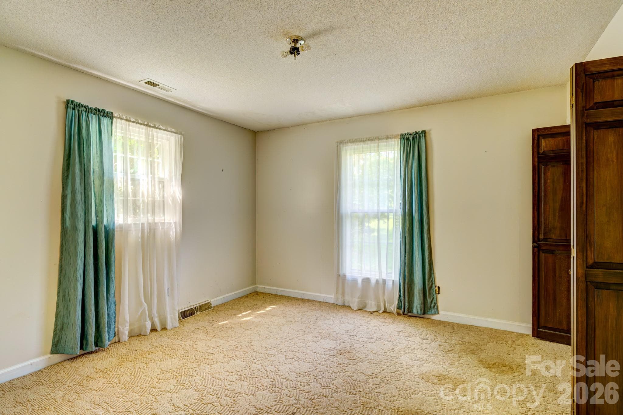 Single Family Residence at 205 Forest Dellinger Road, Bessemer City, photo 7 of 21