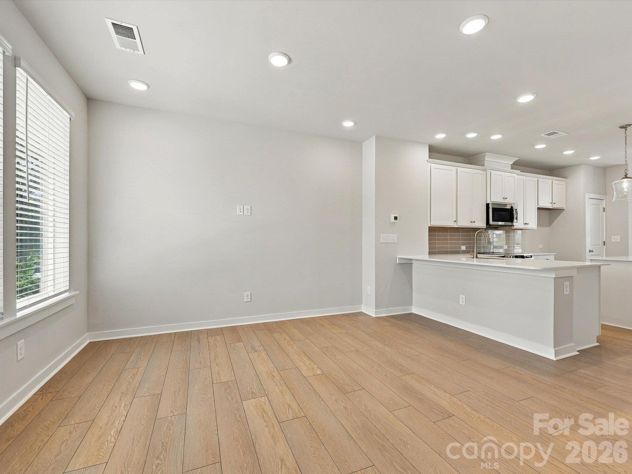 Townhouse at 3948 Craig Avenue, Charlotte, photo 10 of 31
