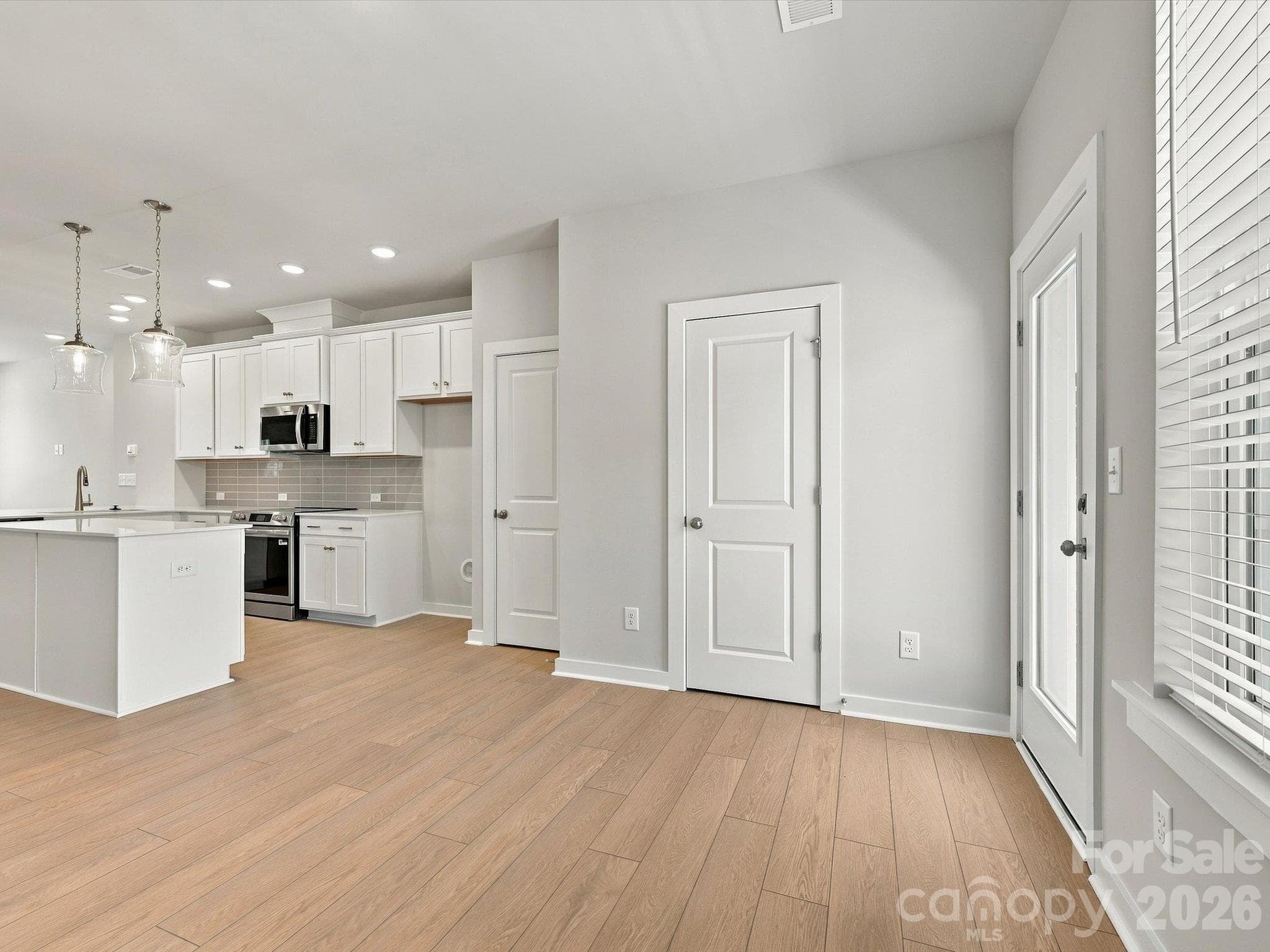 Townhouse at 3948 Craig Avenue, Charlotte, photo 17 of 31