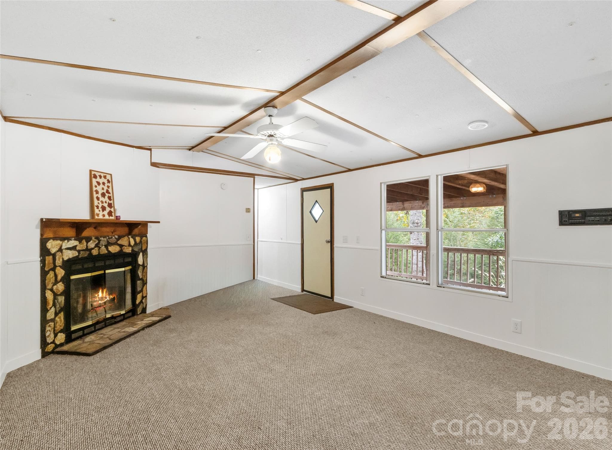 Single Family Residence at 50 Wild Iris Drive, Burnsville, photo 18 of 38
