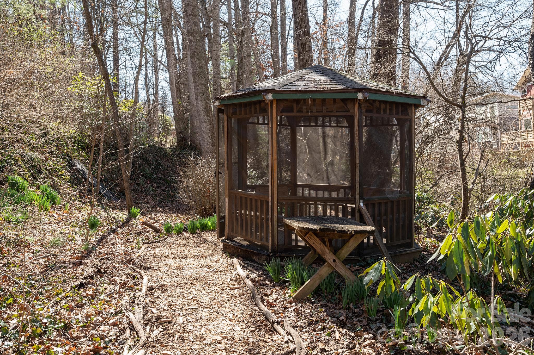 Gazebo along community hiking trails - 43 Vermont Court, Asheville