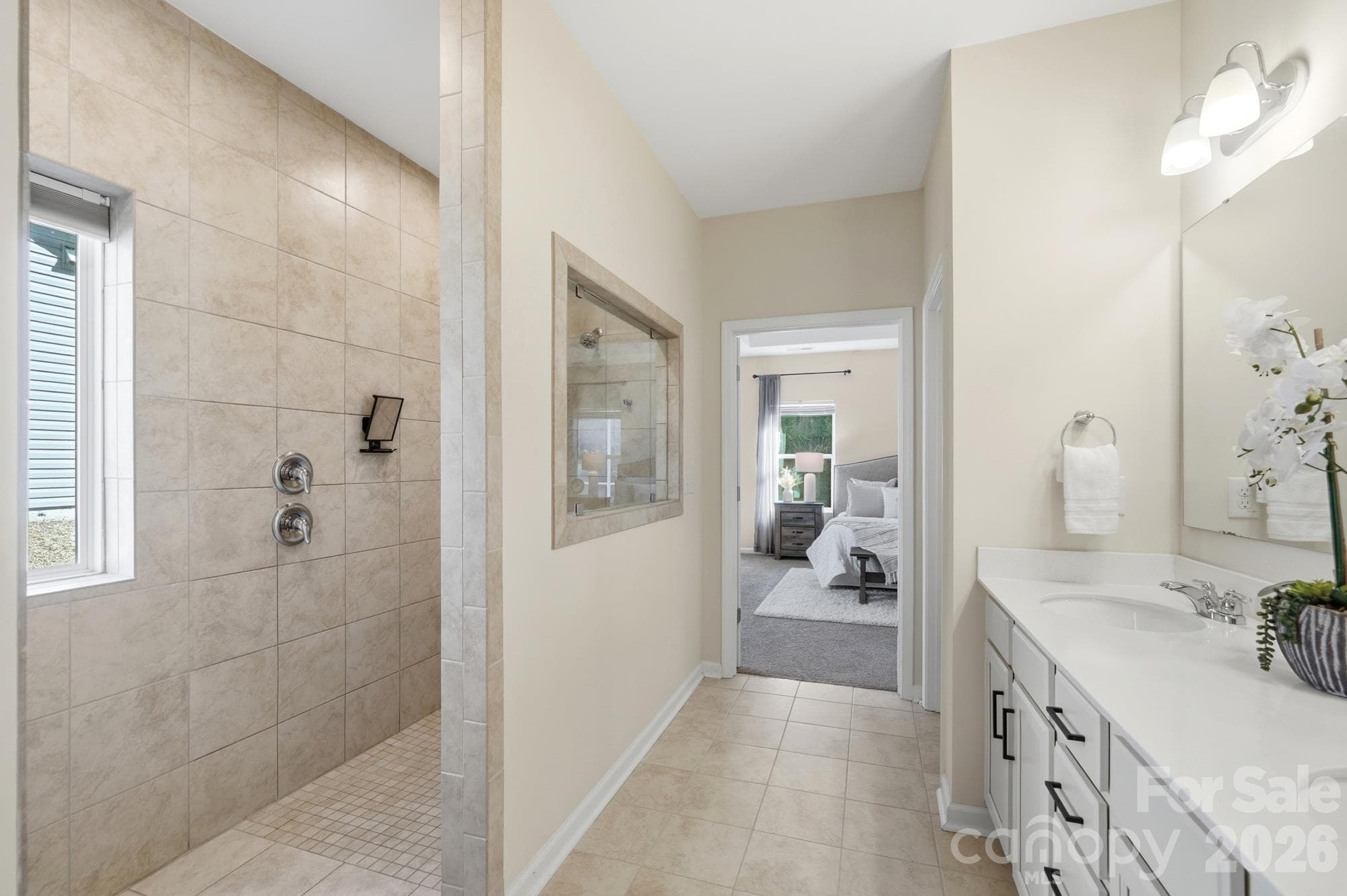 Primary bathroom - 7656 Tanglewood Way, Denver