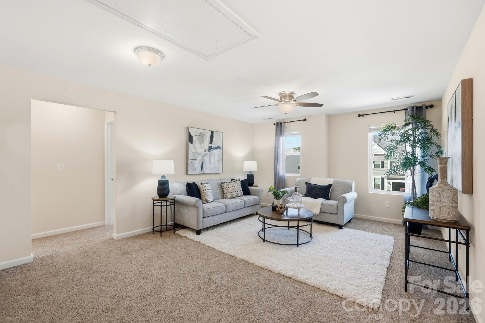 Large Loft - 7656 Tanglewood Way, Denver
