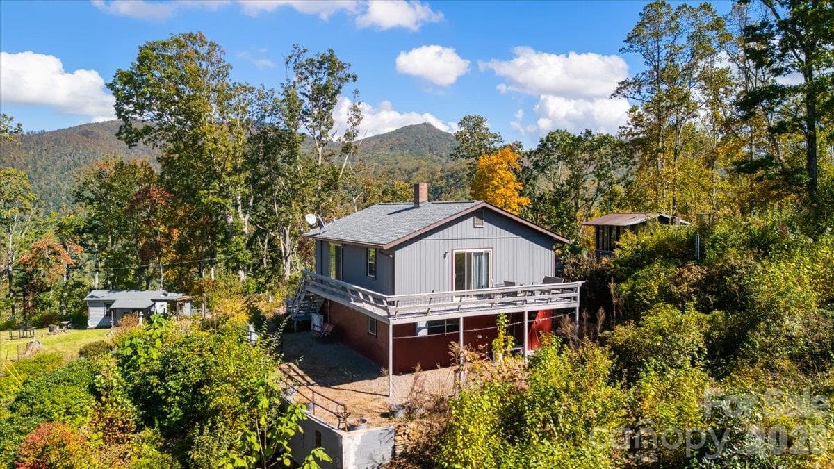 Single Family Residence at 854 Ox Creek Crest Lane, Weaverville, photo 5 of 43