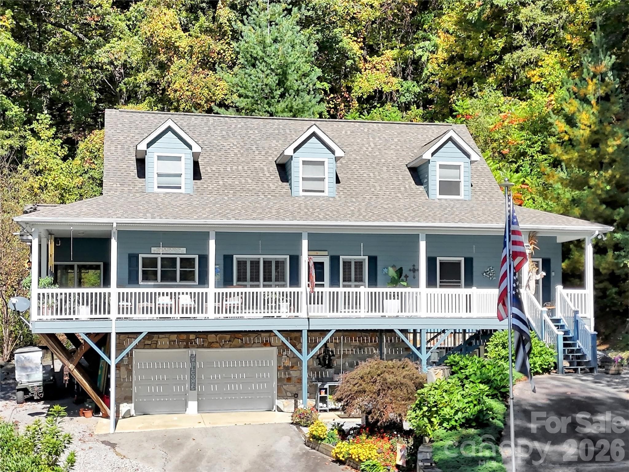 Single Family Residence at 28 Mountain Breeze Drive, Maggie Valley, photo 3 of 52