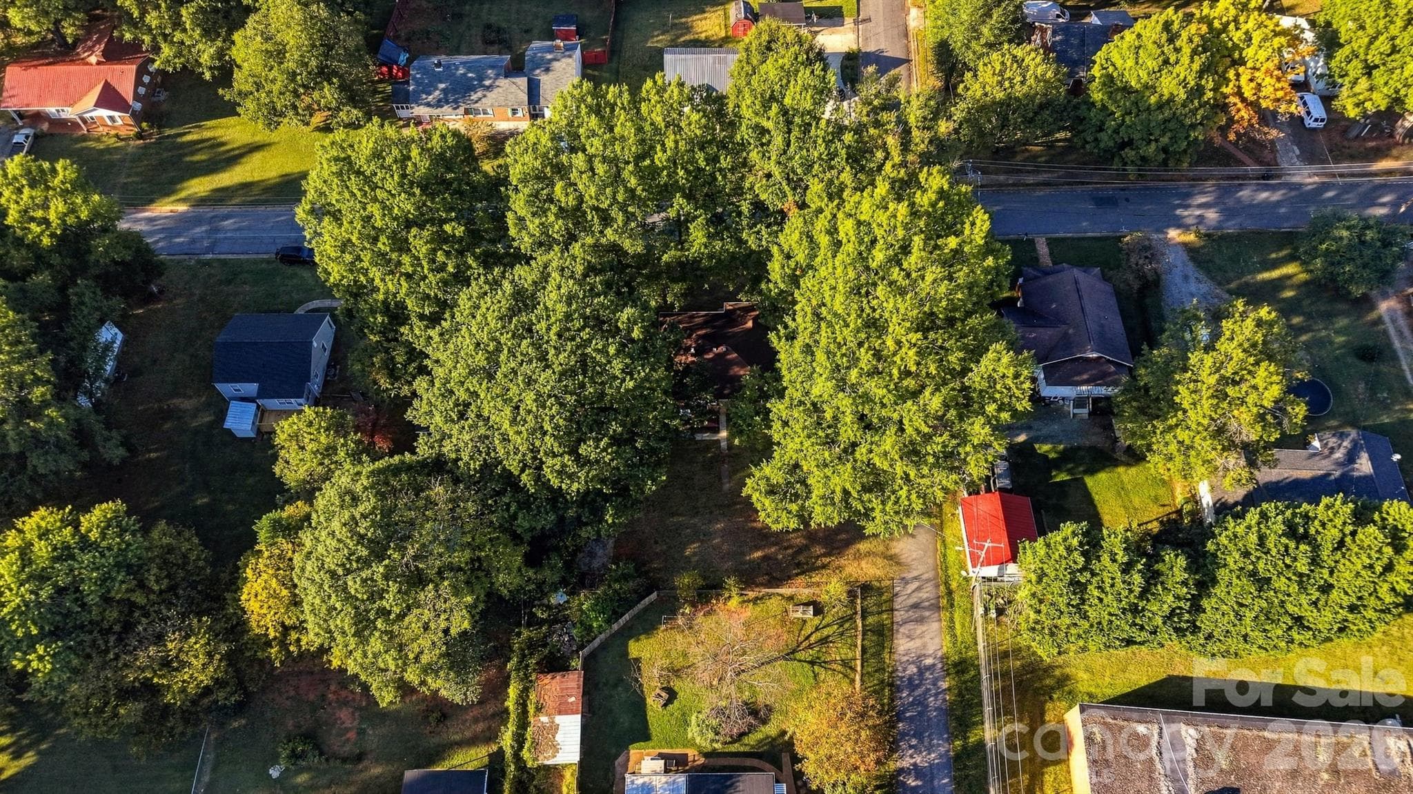 Single Family Residence at 203 W 21st Street, Newton, photo 32 of 33