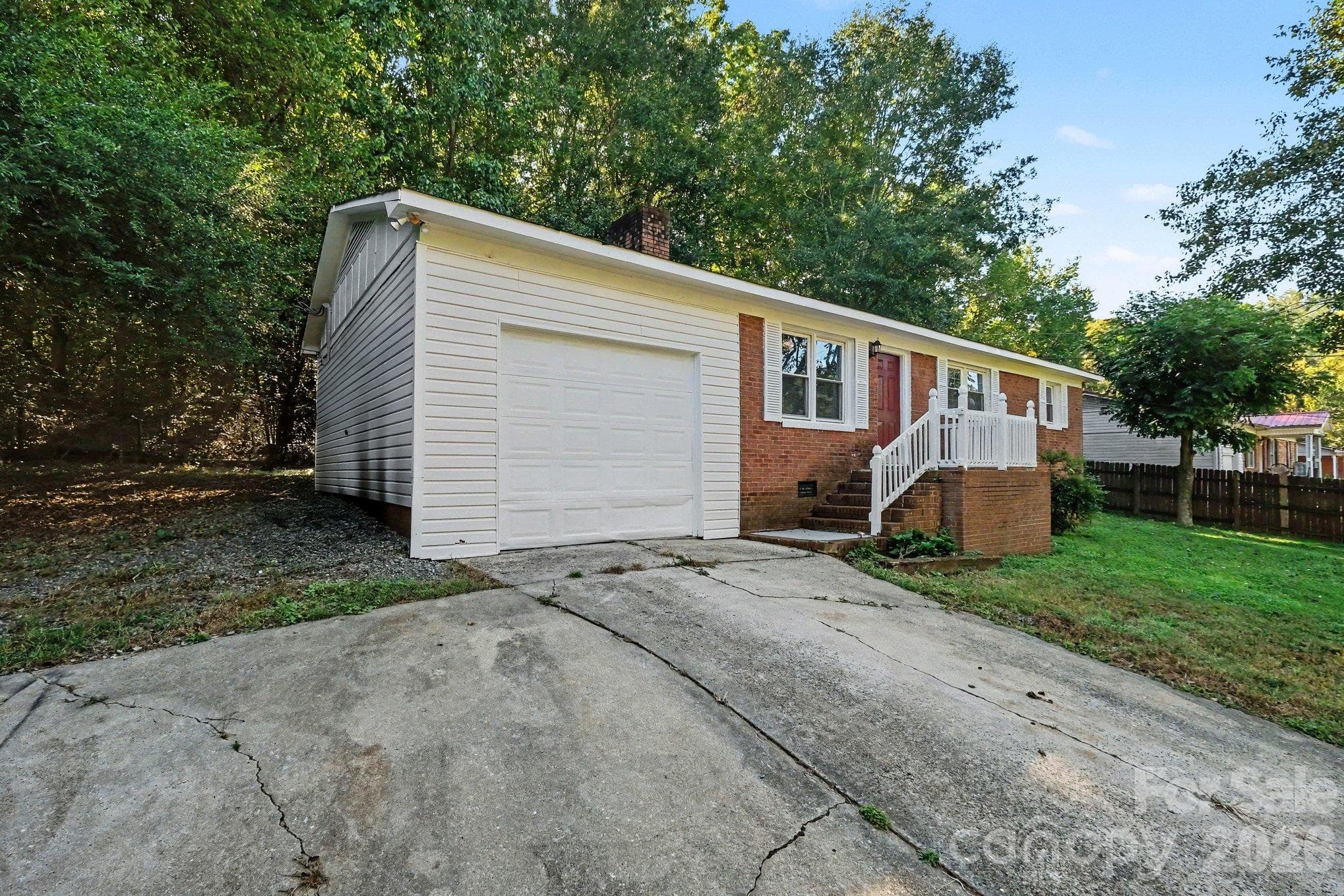 Single Family Residence at 306 Hubbard Street, Lincolnton, photo 3 of 33