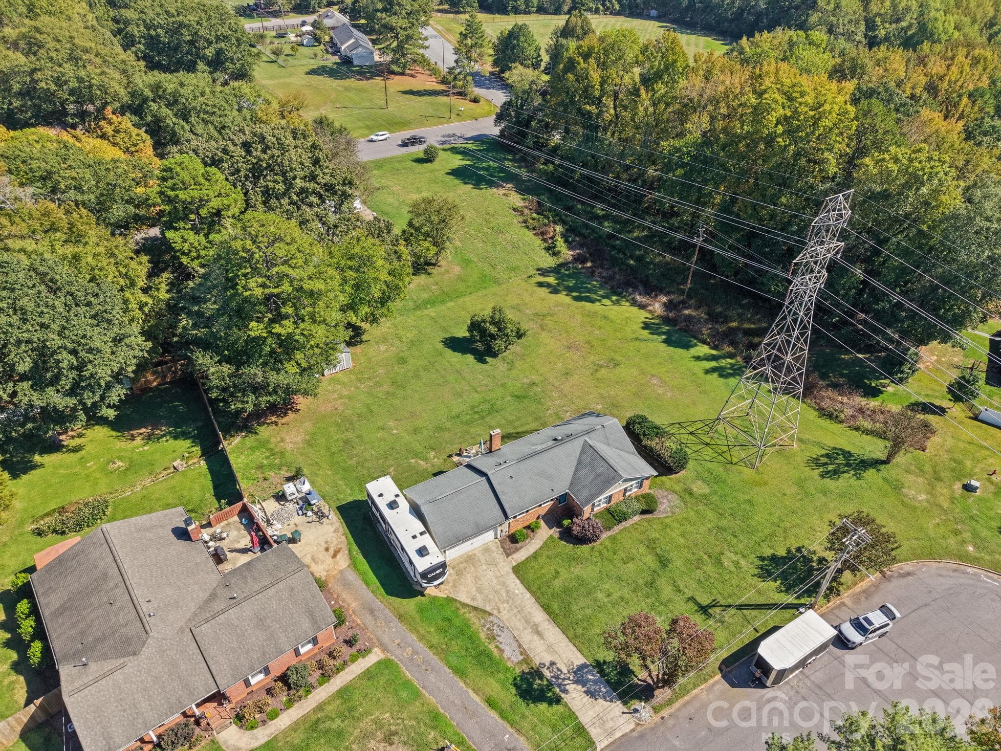 Single Family Residence at 3152 Erskine Drive, Gastonia, photo 5 of 40