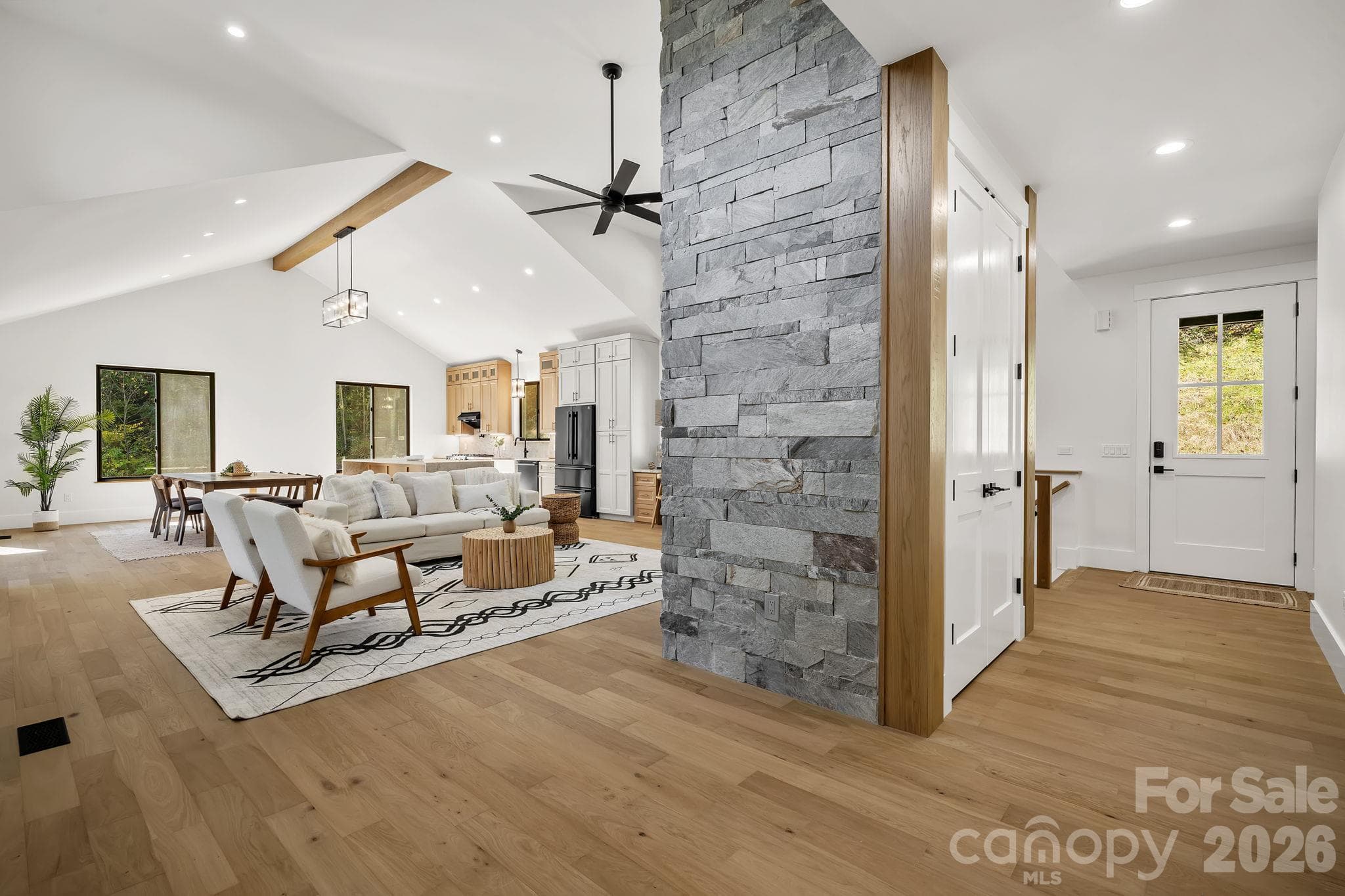 Single Family Residence at 21 Poplar Run Circle, Asheville, photo 5 of 48