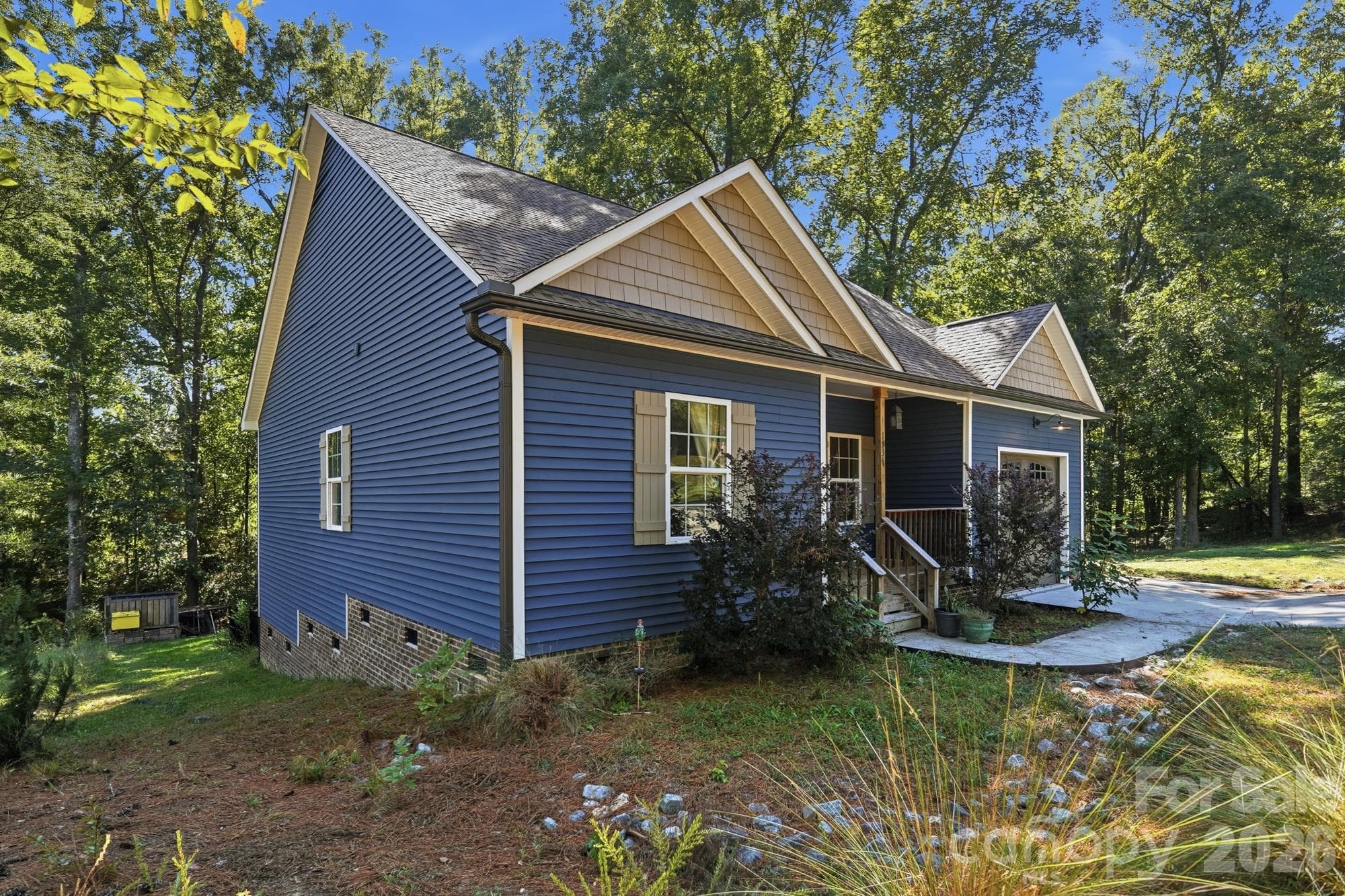 Single Family Residence at 1534 Hathaway Drive, Rock Hill, photo 4 of 47