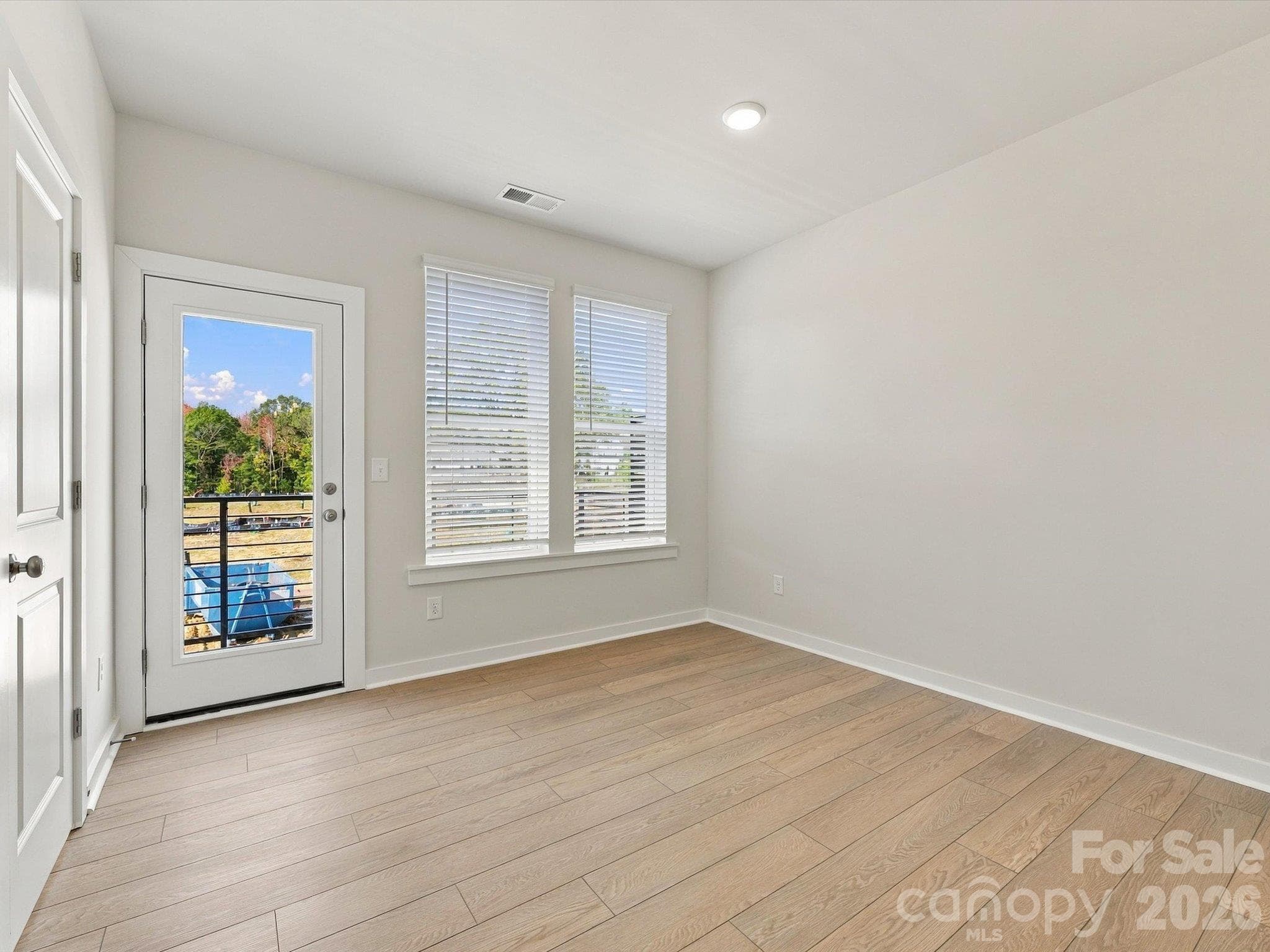 Townhouse at 3956 Craig Avenue, Charlotte, photo 14 of 33