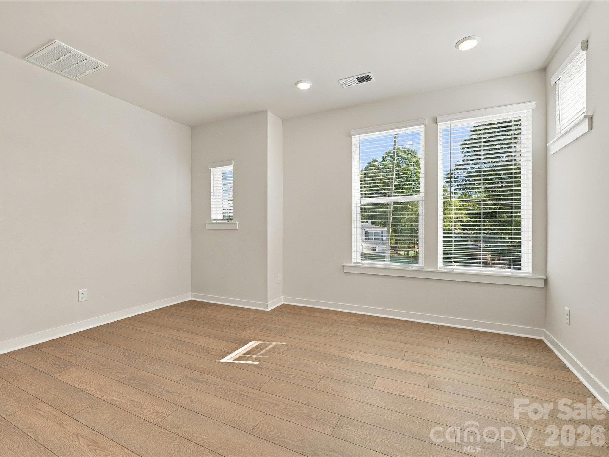 Townhouse at 3956 Craig Avenue, Charlotte, photo 17 of 33
