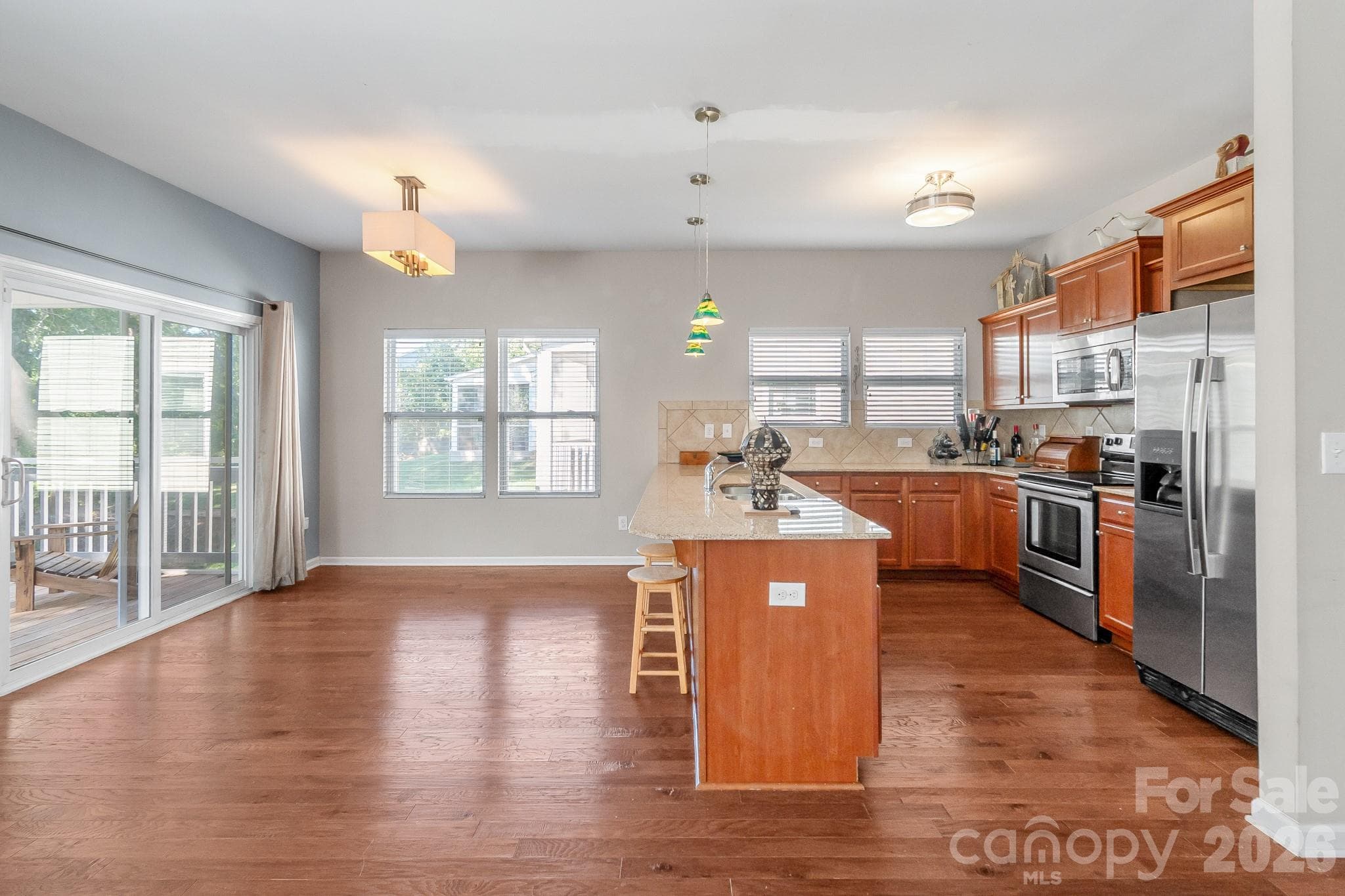 Single Family Residence at 25502 Seagull Drive, Lancaster, photo 15 of 44