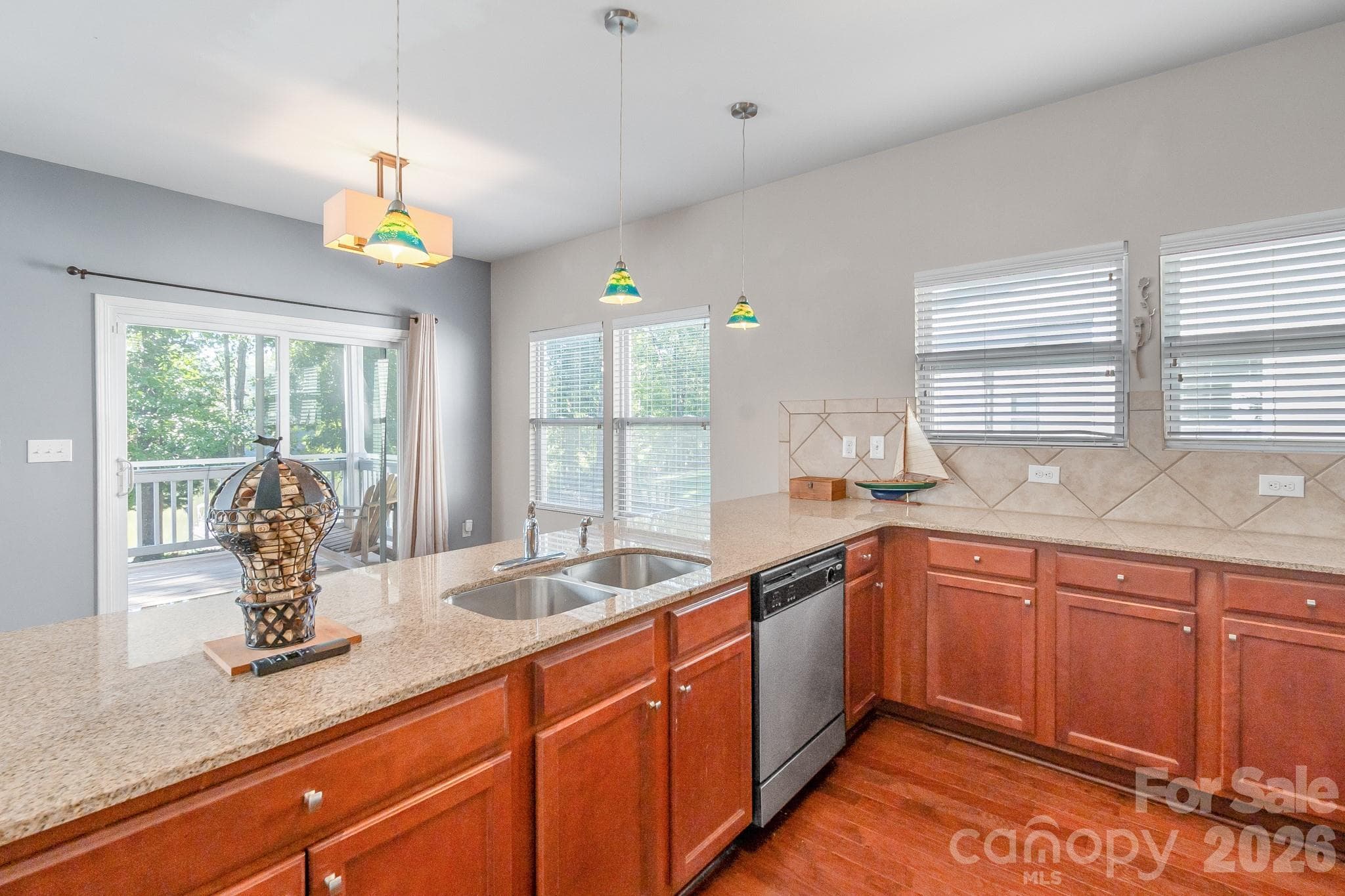 Single Family Residence at 25502 Seagull Drive, Lancaster, photo 17 of 44