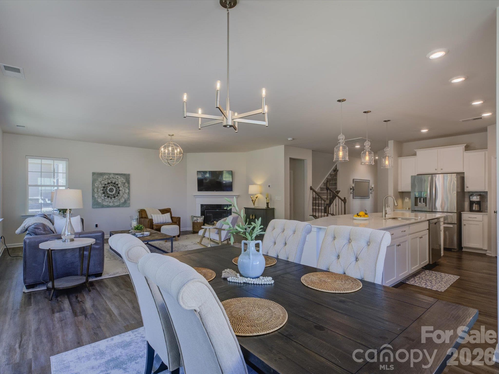 Single Family Residence at 12537 Belmont Mansion Drive, Charlotte, photo 10 of 46