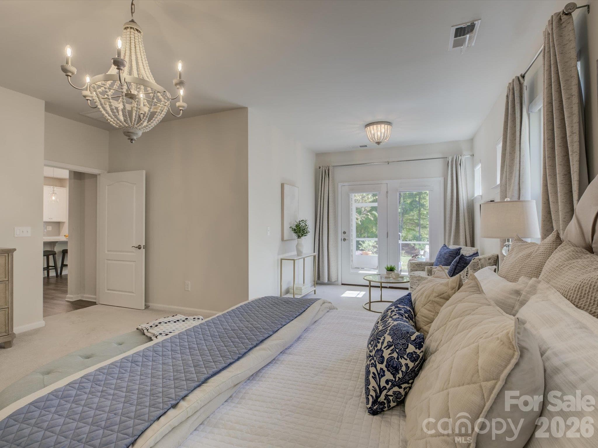 Single Family Residence at 12537 Belmont Mansion Drive, Charlotte, photo 16 of 46