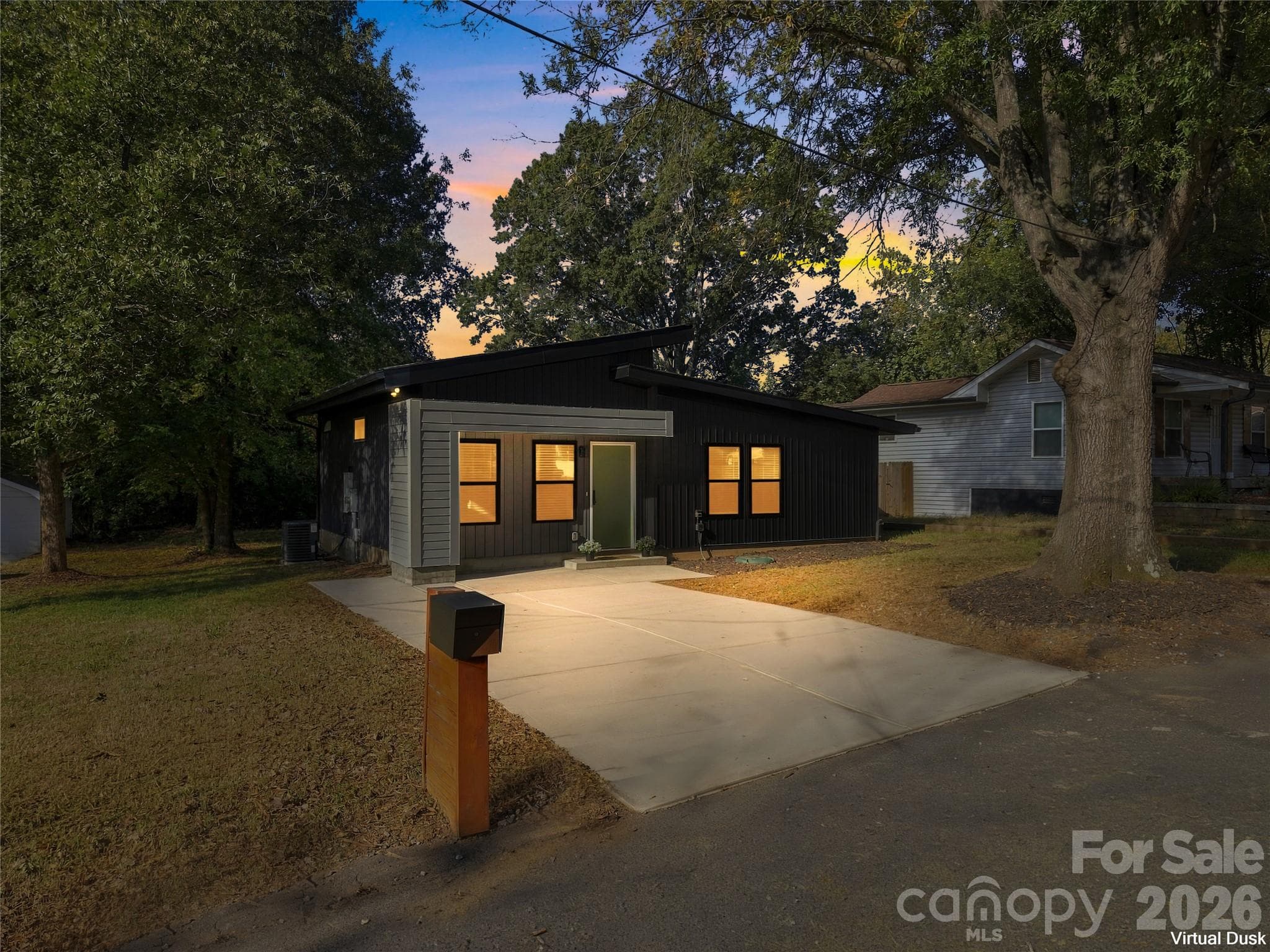 571 Buford Drive SW