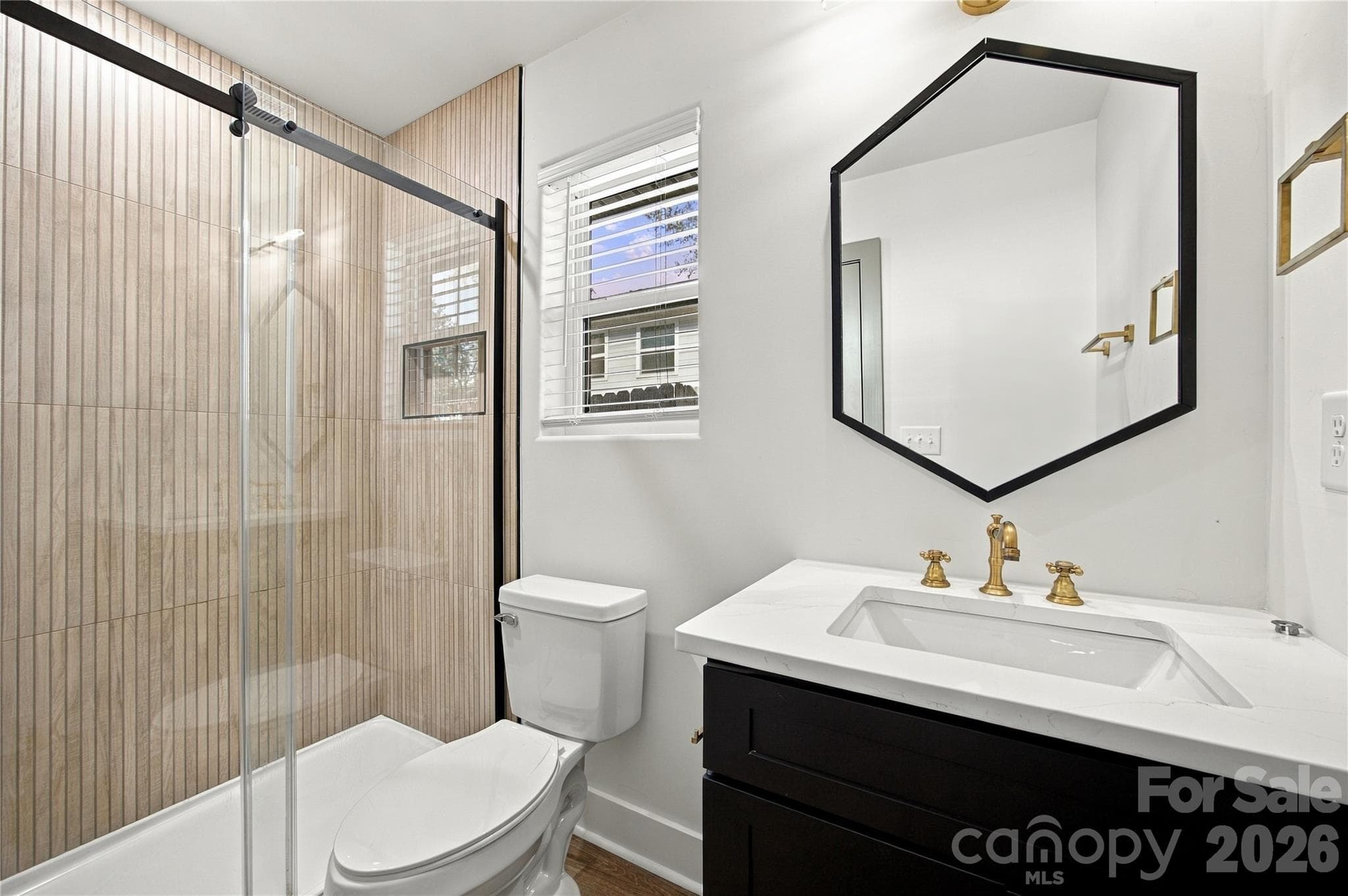 Primary end=suite bath - 571 Buford Drive SW, Concord