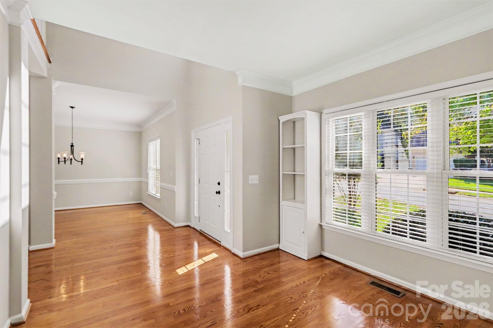 Hardwood Floors are immaculate! - 17028 Hampton Trace Road, Huntersville