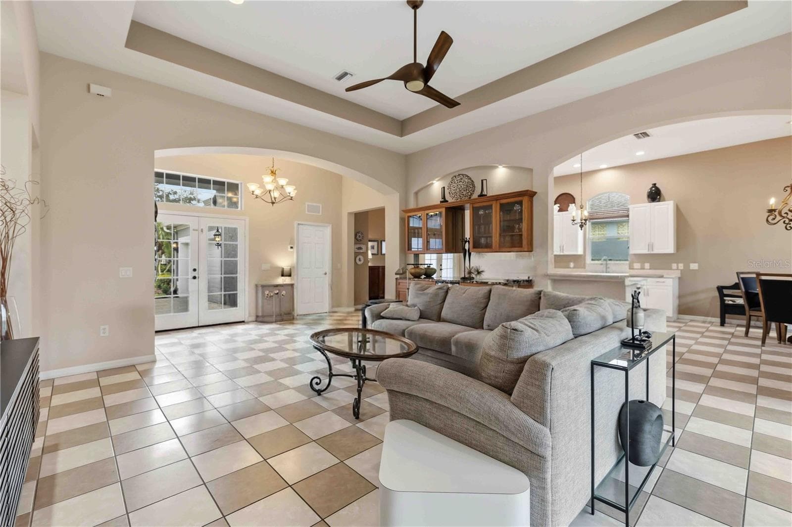 Single Family Residence at 7907 ASHLEY CIR, BRADENTON, photo 4 of 65
