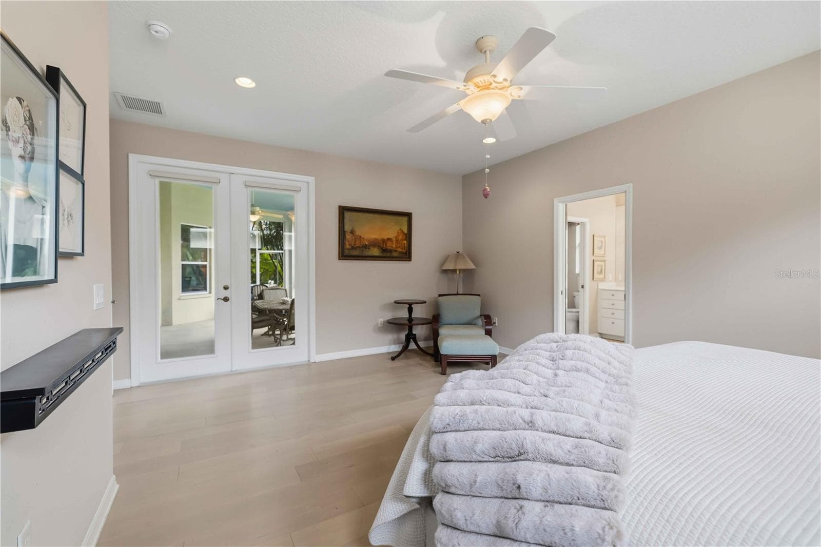Single Family Residence at 7907 ASHLEY CIR, BRADENTON, photo 16 of 65