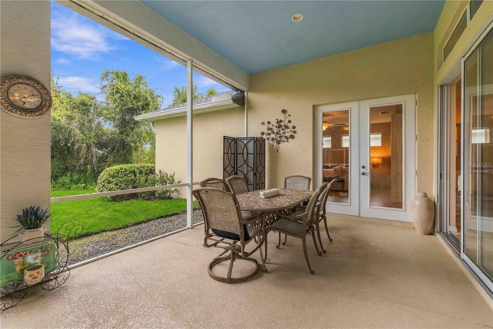 Single Family Residence at 7907 ASHLEY CIR, BRADENTON, photo 19 of 65