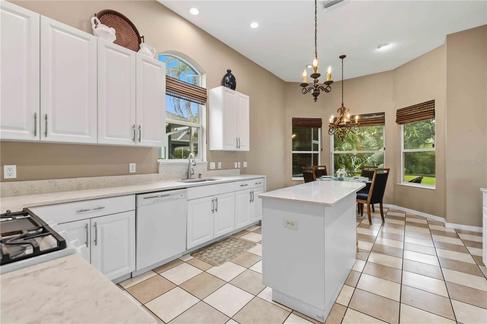 Single Family Residence at 7907 ASHLEY CIR, BRADENTON, photo 27 of 65