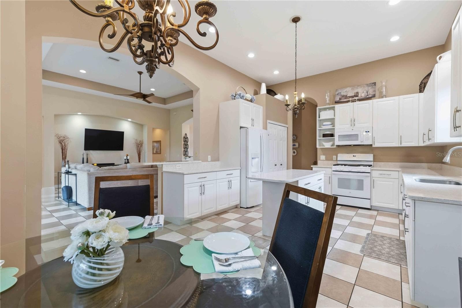Single Family Residence at 7907 ASHLEY CIR, BRADENTON, photo 28 of 65