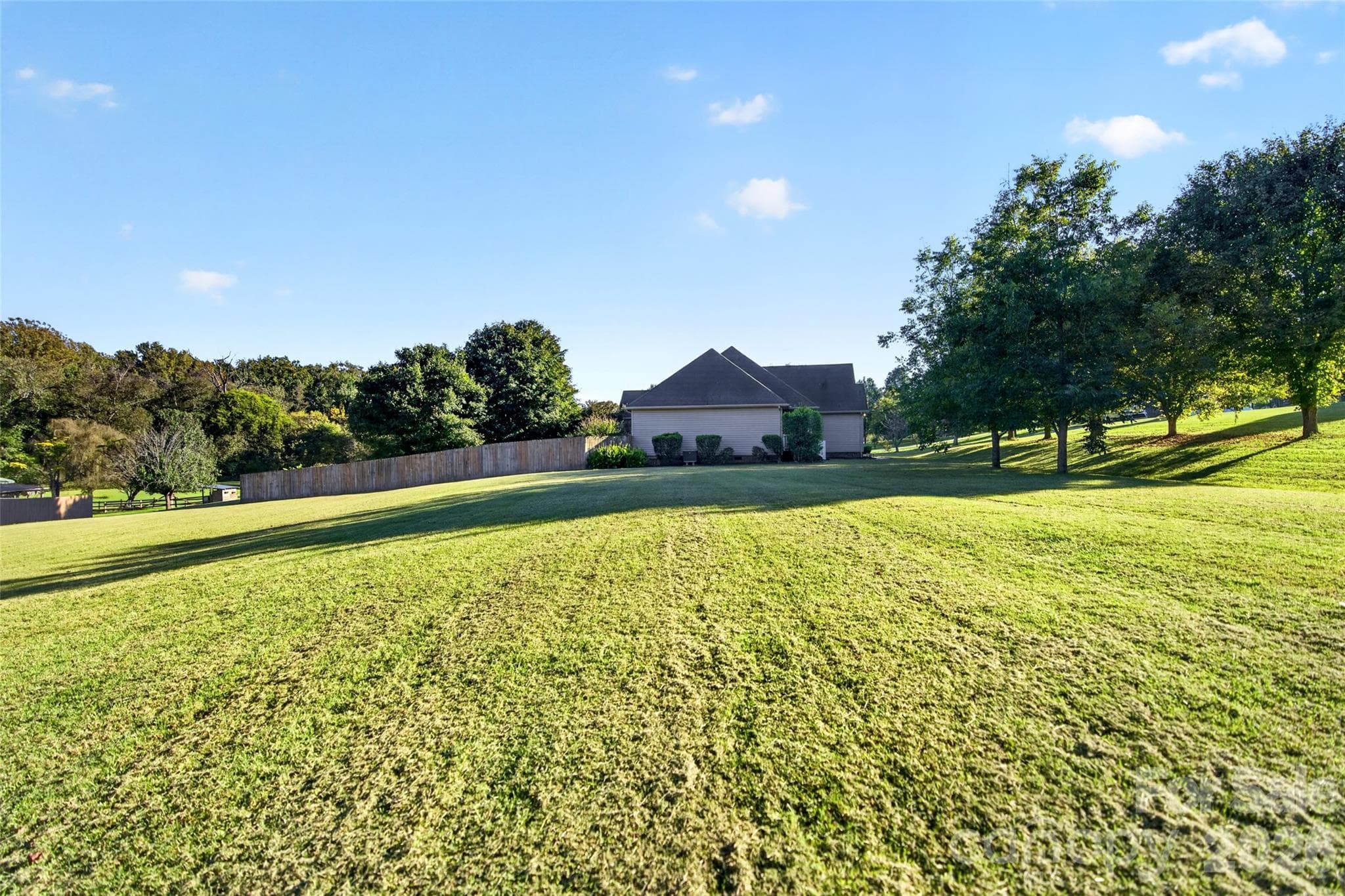 Single Family Residence at 125 Round Tuit Lane, Mt Ulla, photo 4 of 40