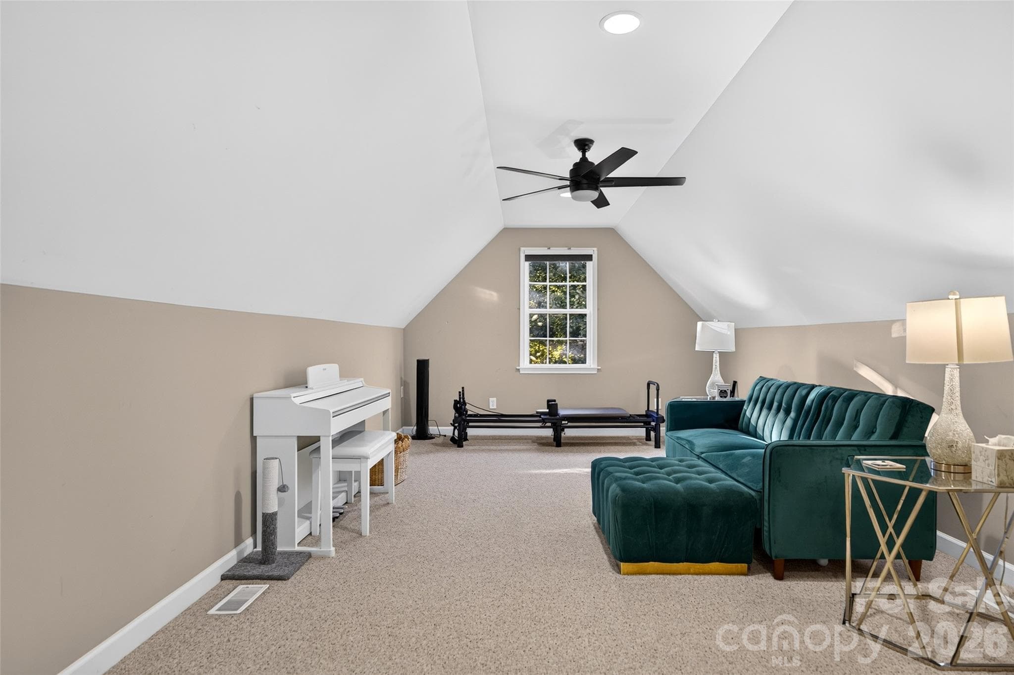 Single Family Residence at 125 Round Tuit Lane, Mt Ulla, photo 26 of 40