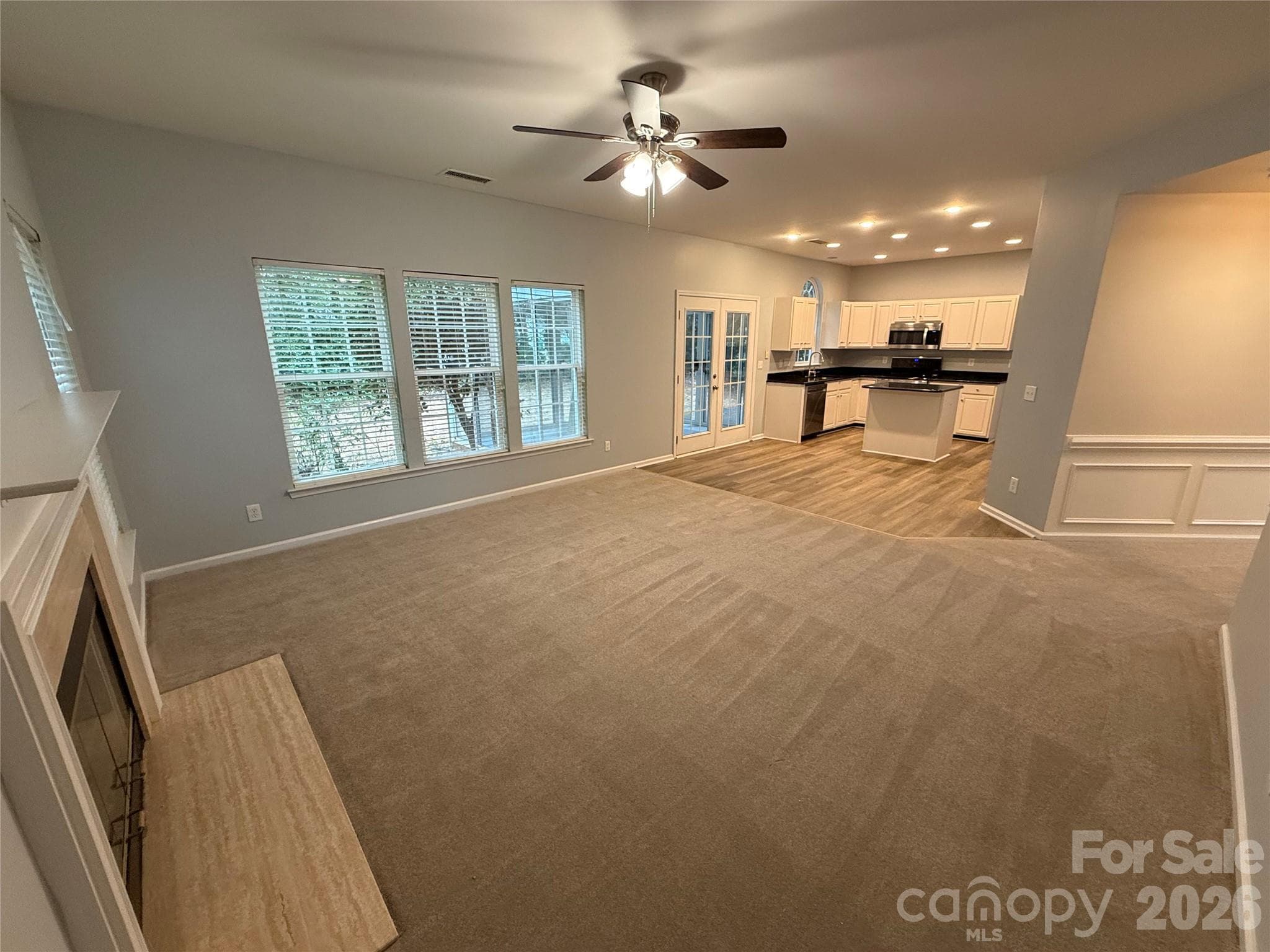 Single Family Residence at 9339 Autumn Applause Drive, Charlotte, photo 2 of 29